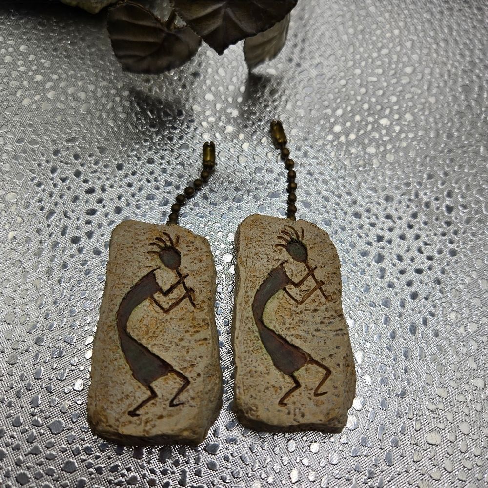 "5/$40" Pair Of Kokopelli/Ghecko Resin Southwestern Fan/Light Chain Pulls